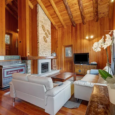 La Libellula Chalet *